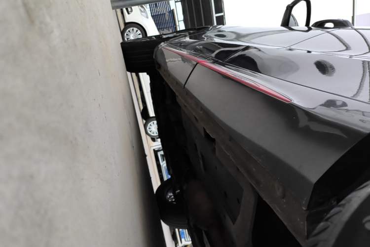 Used CHANGAN OSHAN Z6 2022 Blue Whale 1.5T DCT Smart Navigation Model Left Side Sill