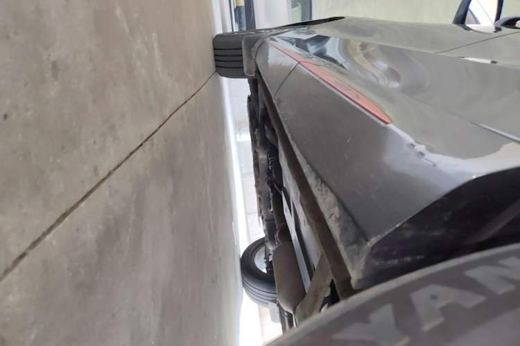 Used CHANGAN OSHAN Z6 2022 Blue Whale 1.5T DCT Luxury Model Left Side Sill