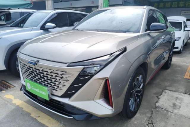 Used CHANGAN OSHAN Z6 2022 Blue Whale 1.5T DCT Smart Edition Urban Version