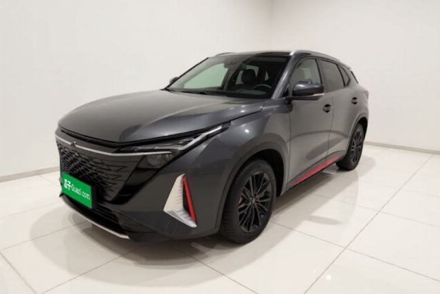 Used CHANGAN OSHAN Z6 2022 Blue Whale 1.5T DCT Luxury Model