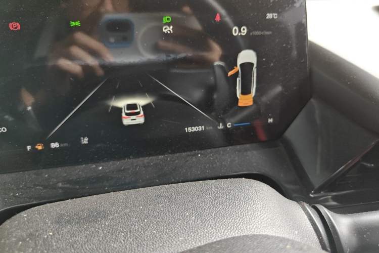 Used CHANGAN OSHAN Z6 2022 Blue Whale 1.5T DCT Smart Edition Odometer Close Up