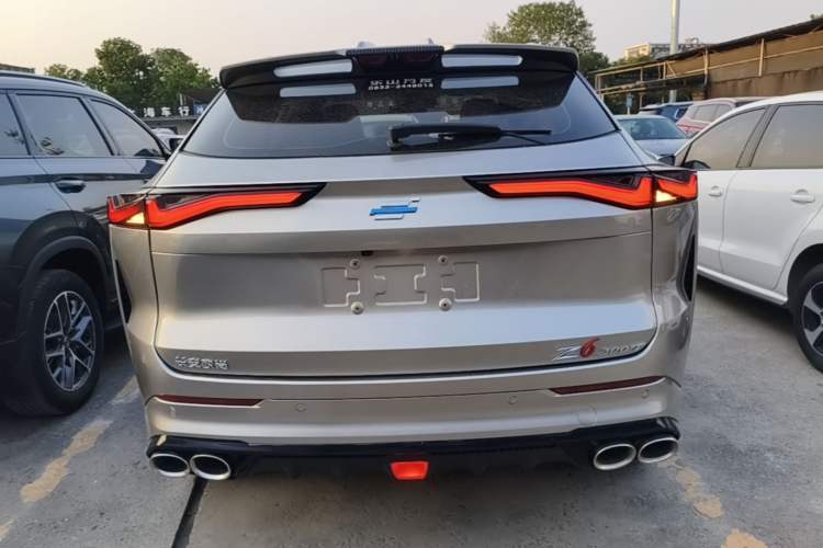 Used CHANGAN OSHAN Z6 2022 Blue Whale 1.5T DCT Smart Navigation Model Rear