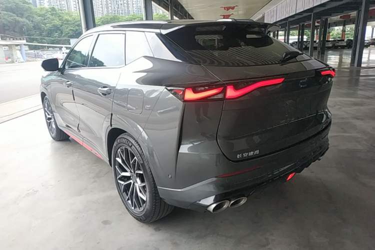 Used CHANGAN OSHAN Z6 2022 Blue Whale 1.5T DCT Smart Navigation Model Rear Left 45 Deg