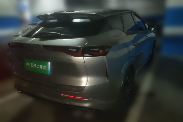 Used CHANGAN OSHAN Z6 2022 Blue Whale 1.5T DCT Smart Navigation Model Rear Right 45 Deg