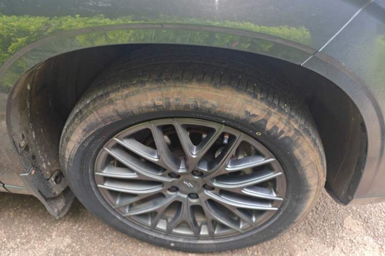 Used CHANGAN OSHAN Z6 2022 Blue Whale 1.5T DCT Luxury Model Right Front Wheel Hub