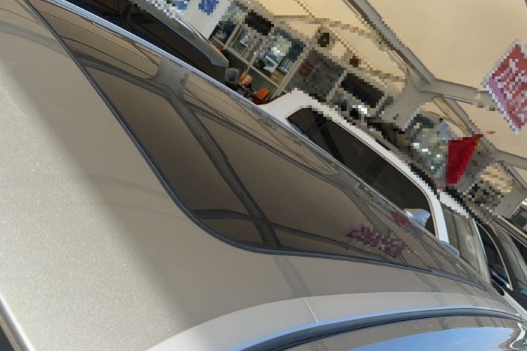 Used CHANGAN OSHAN Z6 2022 Blue Whale 1.5T DCT Smart Navigation Model Roof