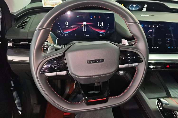 Used CHANGAN OSHAN Z6 2022 Blue Whale 1.5T DCT Smart Navigation Model Steering Wheel