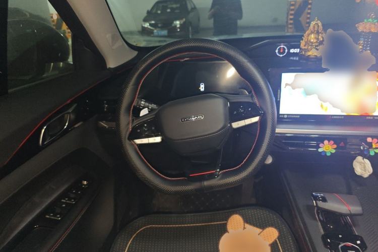 Used CHANGAN OSHAN Z6 2022 Blue Whale 1.5T DCT Luxury Model Steering Wheel