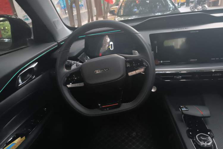 Used CHANGAN OSHAN Z6 2022 Blue Whale 1.5T DCT Smart Edition Steering Wheel