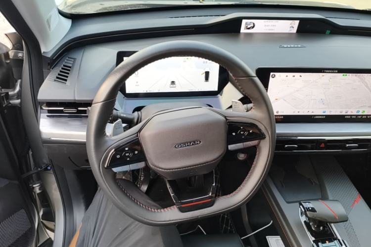 Used CHANGAN OSHAN Z6 2022 Blue Whale 1.5T DCT Smart Navigation Model Steering Wheel