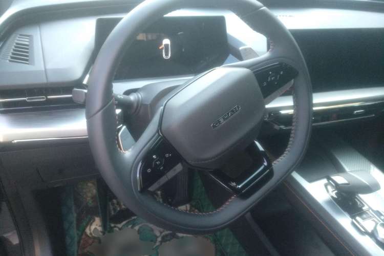 Used CHANGAN OSHAN Z6 2022 Blue Whale 1.5T DCT Smart Edition Urban Version Steering Wheel