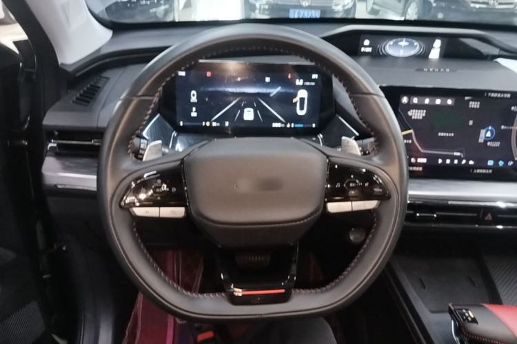 Used CHANGAN OSHAN Z6 2022 Blue Whale 1.5T DCT Smart Edition Steering Wheel