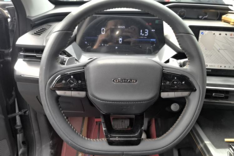 Used CHANGAN OSHAN Z6 2022 Blue Whale 1.5T DCT Luxury Model Steering Wheel