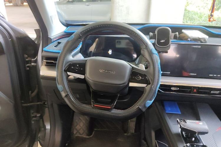 Used CHANGAN OSHAN Z6 2022 Blue Whale 1.5T DCT Luxury Model Steering Wheel