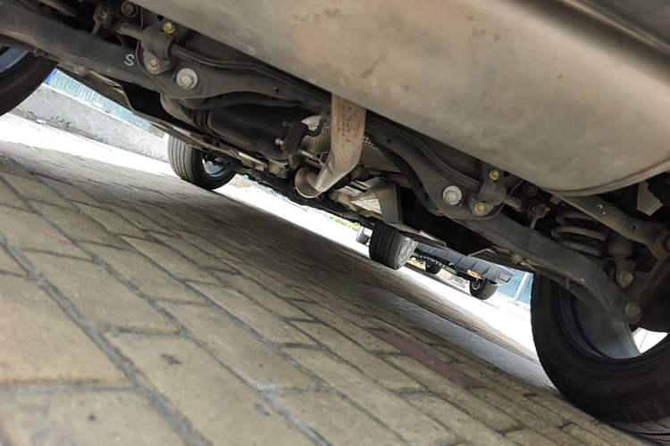 Used CHANGAN OSHAN Z6 2022 Blue Whale 1.5T DCT Smart Edition Urban Version Chassis Rear