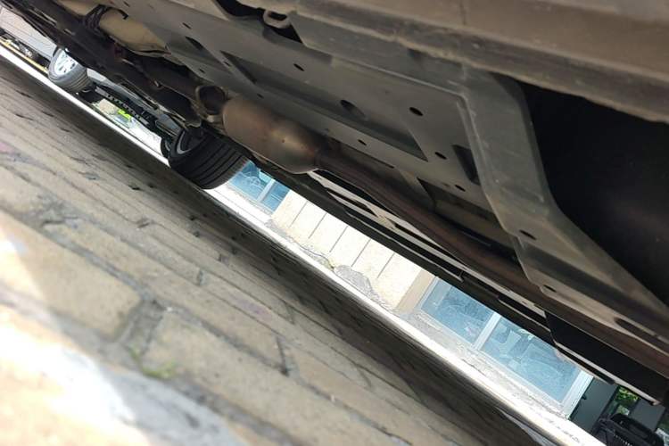 Used CHANGAN OSHAN Z6 2022 Blue Whale 1.5T DCT Smart Edition Urban Version Chassis Rear Left