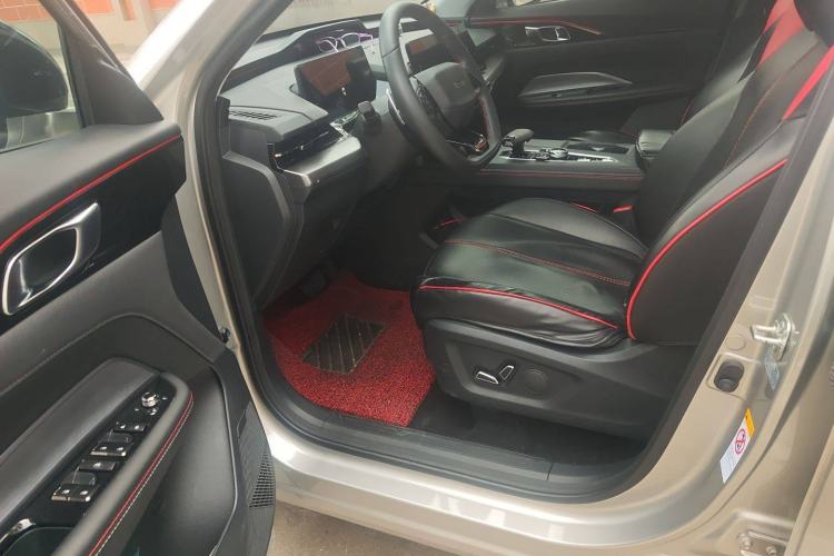 Used CHANGAN OSHAN Z6 2022 Blue Whale 1.5T DCT Luxury Model Driver Seat