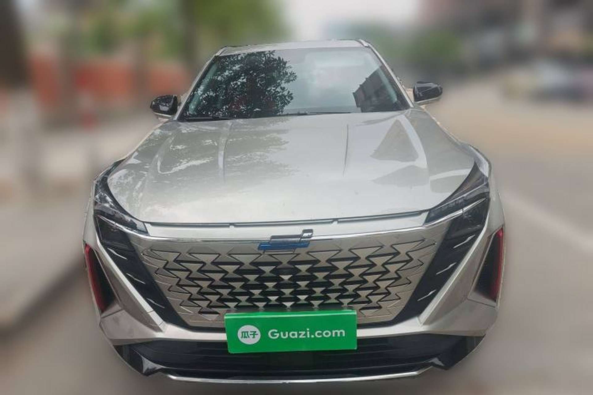 Used CHANGAN OSHAN Z6 2022 Blue Whale 1.5T DCT Luxury Model Front