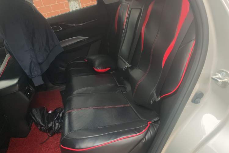 Used CHANGAN OSHAN Z6 2022 Blue Whale 1.5T DCT Luxury Model Left Rear Seat