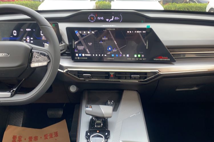 Used CHANGAN OSHAN Z6 2022 Blue Whale 1.5T DCT Luxury Model Audio And AC Panel
