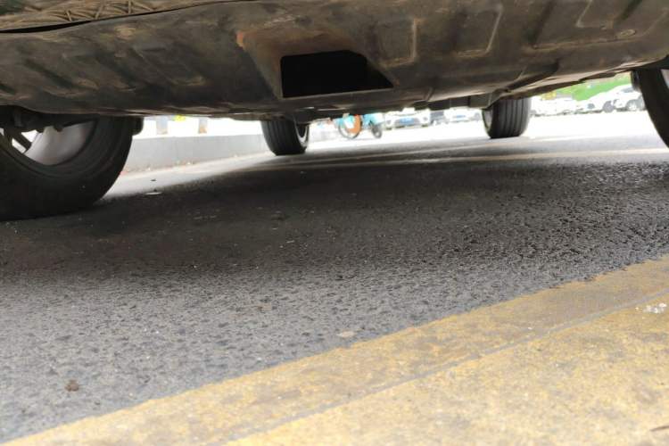 Used CHANGAN OSHAN Z6 2022 Blue Whale 1.5T DCT Smart Edition Chassis Front