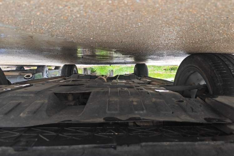 Used CHANGAN OSHAN Z6 2022 Blue Whale 1.5T DCT Smart Edition Chassis Front