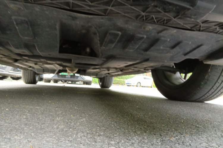 Used CHANGAN OSHAN Z6 2022 Blue Whale 1.5T DCT Smart Edition Chassis Front