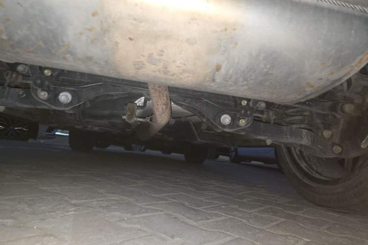 Used CHANGAN OSHAN Z6 2022 Blue Whale 1.5T DCT Smart Navigation Model Chassis Rear