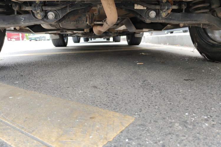 Used CHANGAN OSHAN Z6 2022 Blue Whale 1.5T DCT Smart Edition Chassis Rear