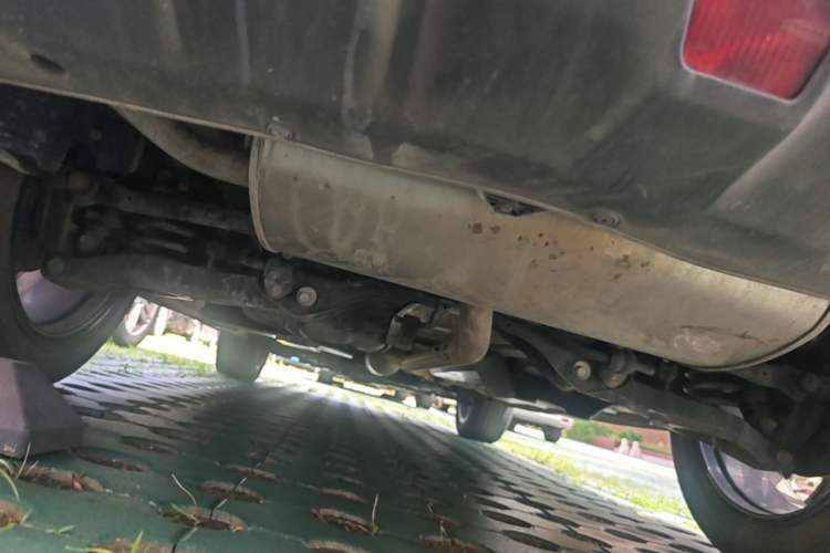 Used CHANGAN OSHAN Z6 2022 Blue Whale 1.5T DCT Smart Edition Chassis Rear