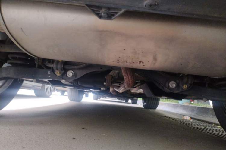 Used CHANGAN OSHAN Z6 2022 Blue Whale 1.5T DCT Smart Navigation Model Chassis Rear