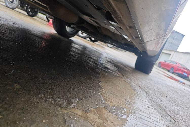 Used CHANGAN OSHAN Z6 2022 Blue Whale 1.5T DCT Smart Edition Chassis Rear Right