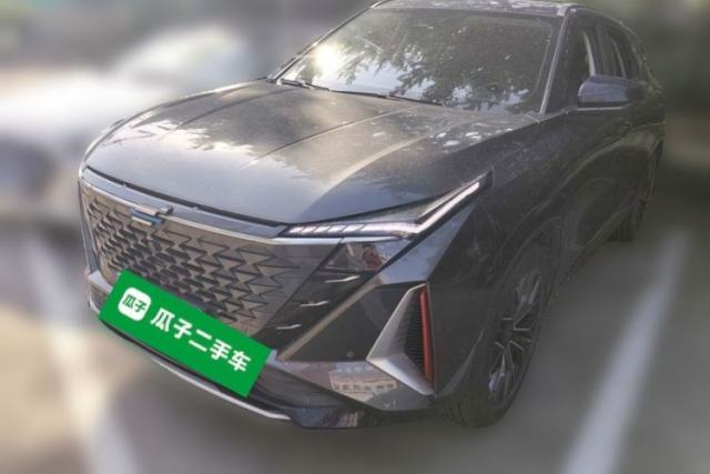 Used CHANGAN OSHAN Z6 2022 Blue Whale 1.5T DCT Smart Edition
