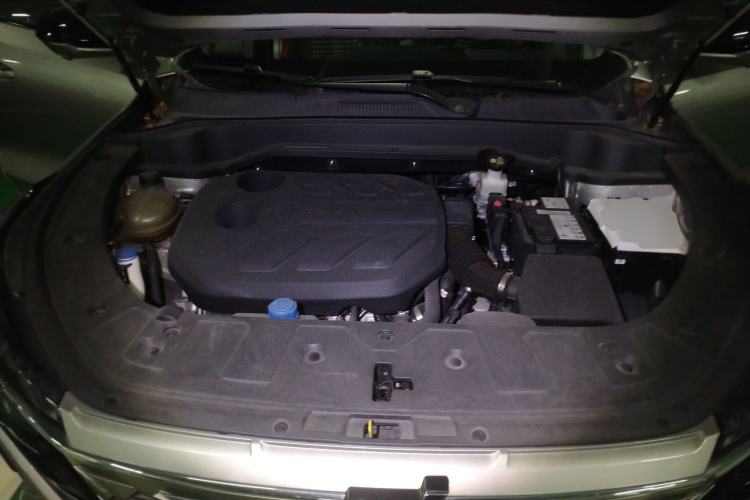 Used CHANGAN OSHAN Z6 2022 Blue Whale 1.5T DCT Smart Edition Engine Bay
