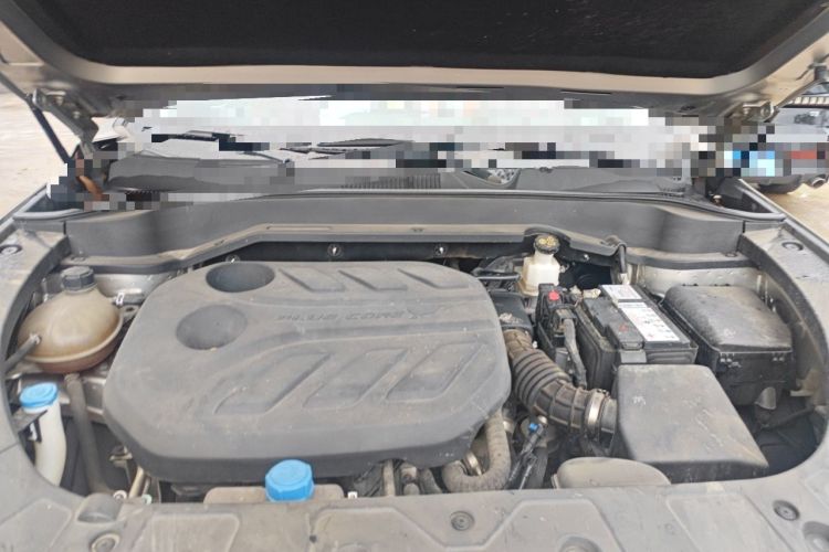 Used CHANGAN OSHAN Z6 2022 Blue Whale 1.5T DCT Smart Edition Engine Bay