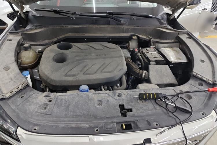 Used CHANGAN OSHAN Z6 2022 Blue Whale 1.5T DCT Luxury Model Engine Bay