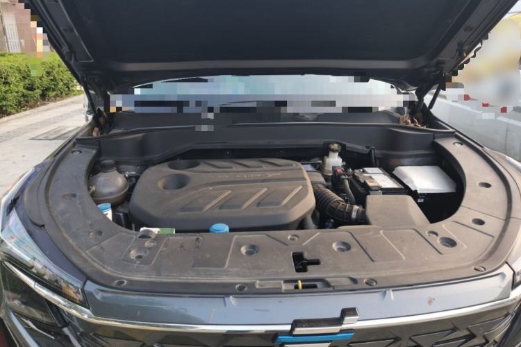 Used CHANGAN OSHAN Z6 2022 Blue Whale 1.5T DCT Smart Edition Engine Bay