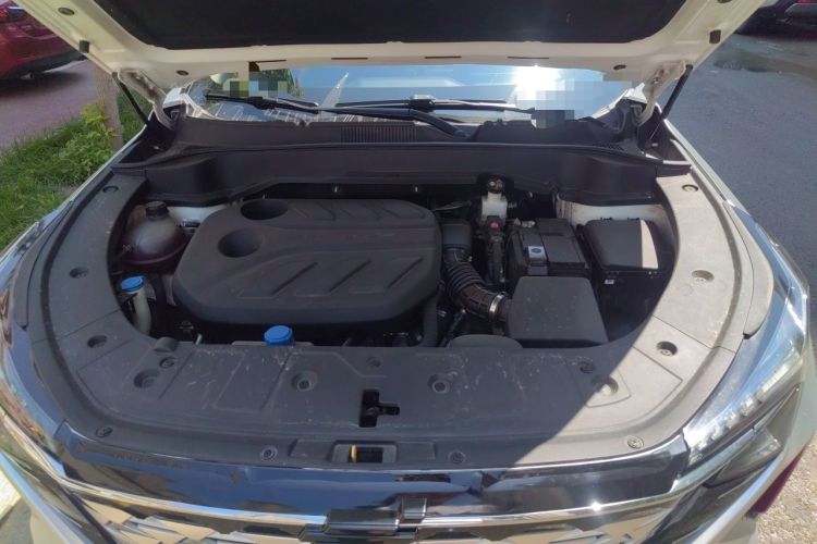 Used CHANGAN OSHAN Z6 2022 Blue Whale 1.5T DCT Smart Edition Engine Bay