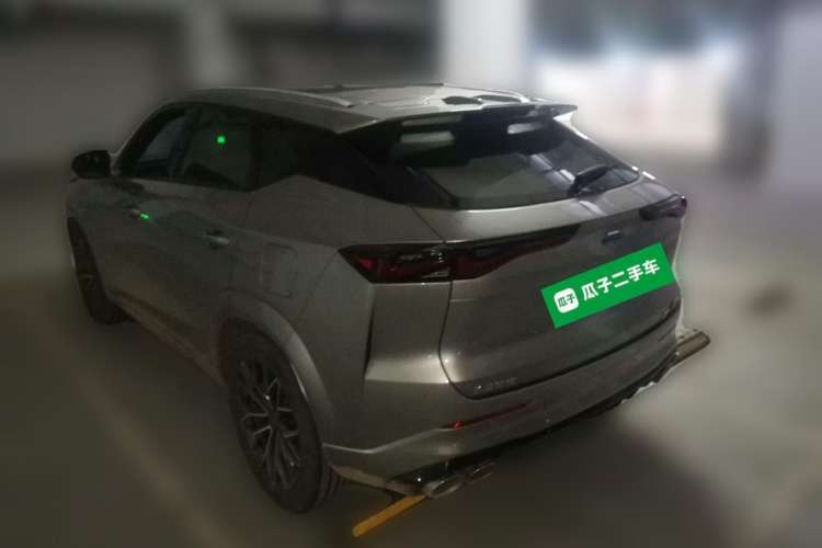 Used CHANGAN OSHAN Z6 2022 Blue Whale 1.5T DCT Smart Edition Urban Version Exterior 3
