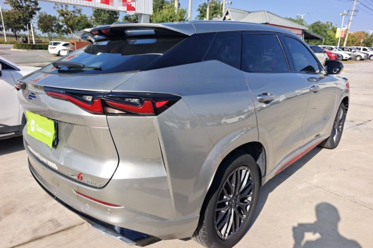 Used CHANGAN OSHAN Z6 2022 Blue Whale 1.5T DCT Luxury Model Exterior 5