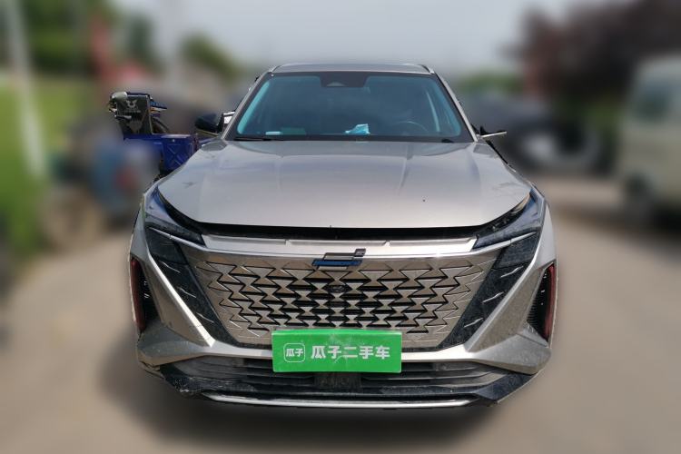 Used CHANGAN OSHAN Z6 2022 Blue Whale 1.5T DCT Smart Edition Front