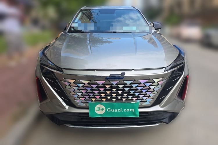Used CHANGAN OSHAN Z6 2022 Blue Whale 1.5T DCT Luxury Model Front