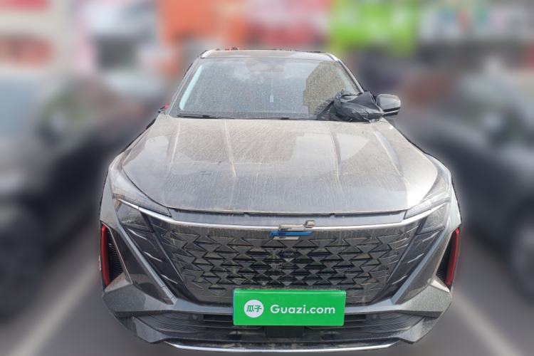 Used CHANGAN OSHAN Z6 2022 Blue Whale 1.5T DCT Luxury Model Front