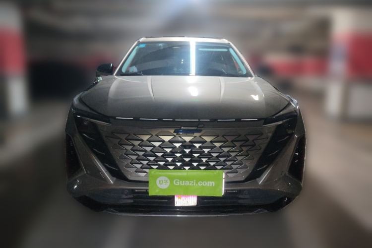 Used CHANGAN OSHAN Z6 2022 Blue Whale 1.5T DCT Smart Navigation Model Front