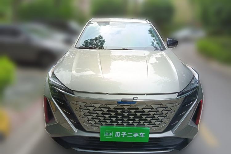Used CHANGAN OSHAN Z6 2022 Blue Whale 1.5T DCT Smart Edition Front