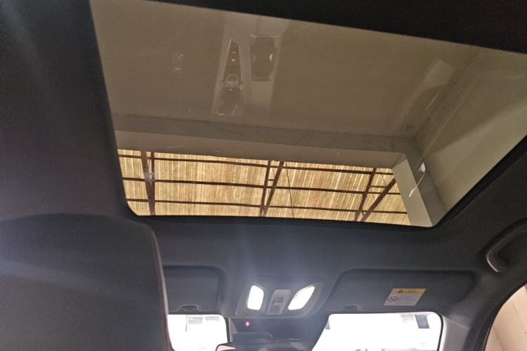 Used CHANGAN OSHAN Z6 2022 Blue Whale 1.5T DCT Smart Edition Urban Version Headliner