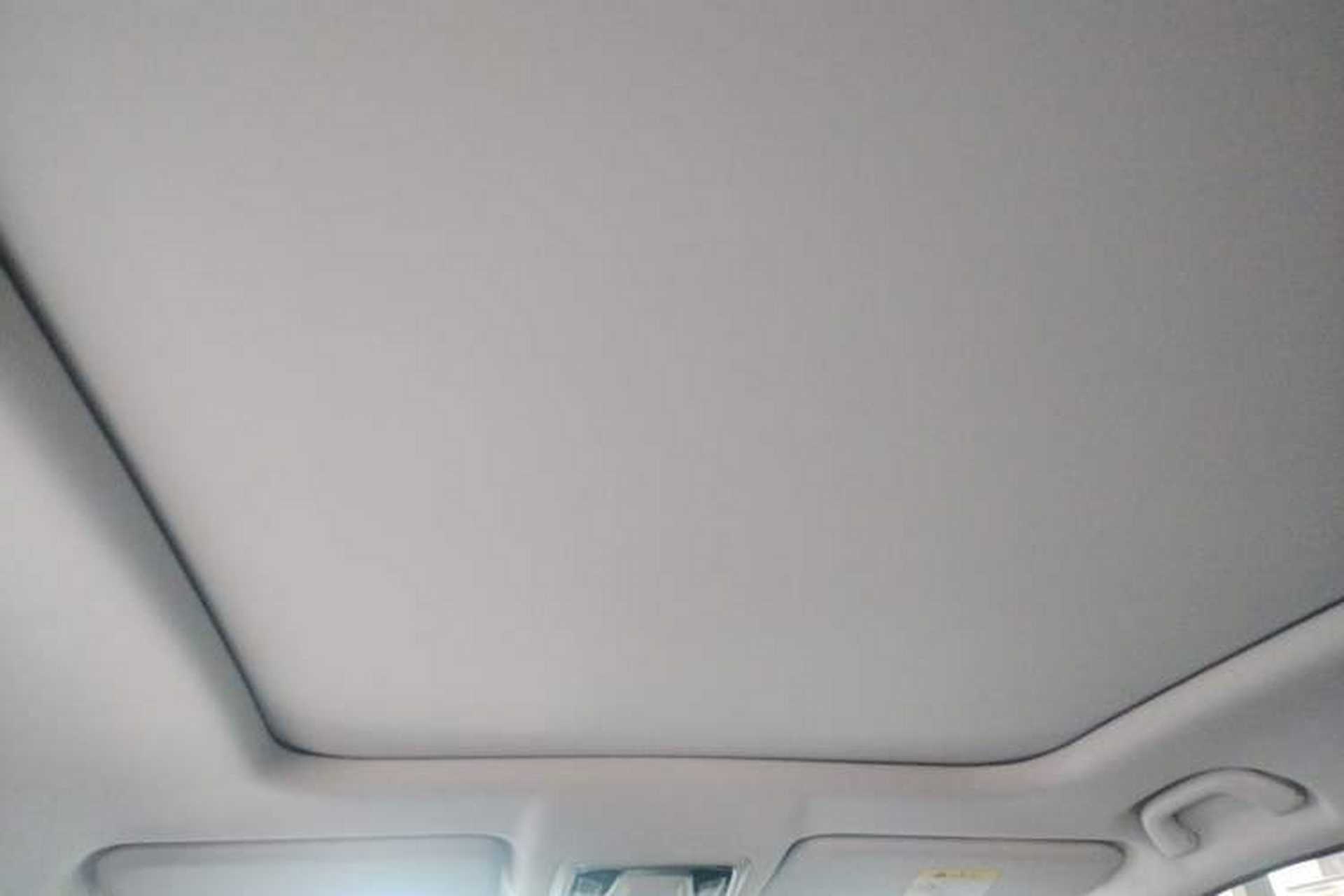 Used CHANGAN OSHAN Z6 2022 Blue Whale 1.5T DCT Smart Navigation Model Headliner