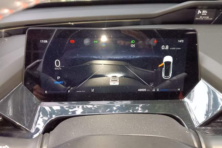 Used CHANGAN OSHAN Z6 2022 Blue Whale 1.5T DCT Smart Edition Instrument Cluster