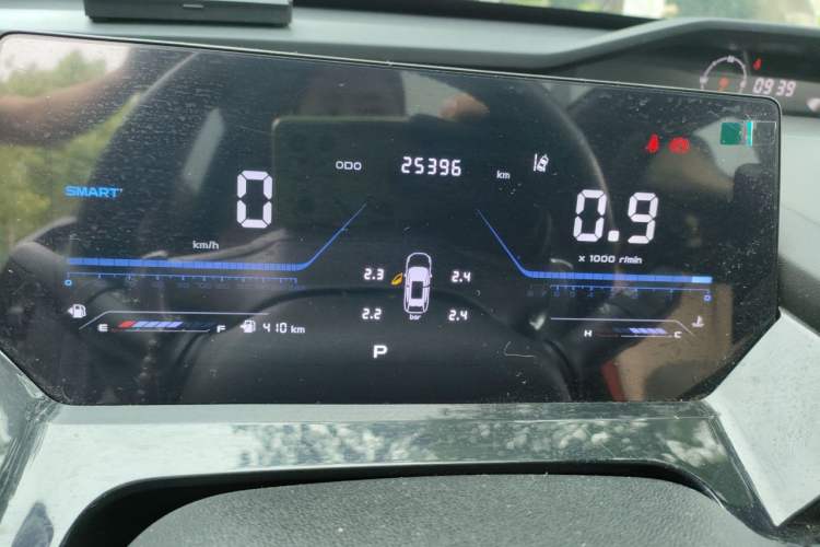 Used CHANGAN OSHAN Z6 2022 Blue Whale 1.5T DCT Luxury Model Instrument Cluster