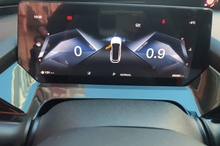 Used CHANGAN OSHAN Z6 2022 Blue Whale 1.5T DCT Smart Navigation Model Instrument Cluster